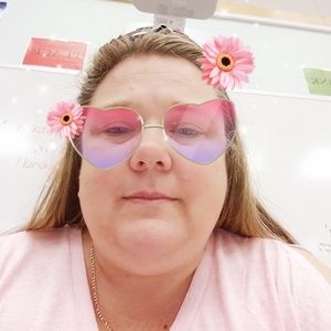 Meet your Posher, Gena